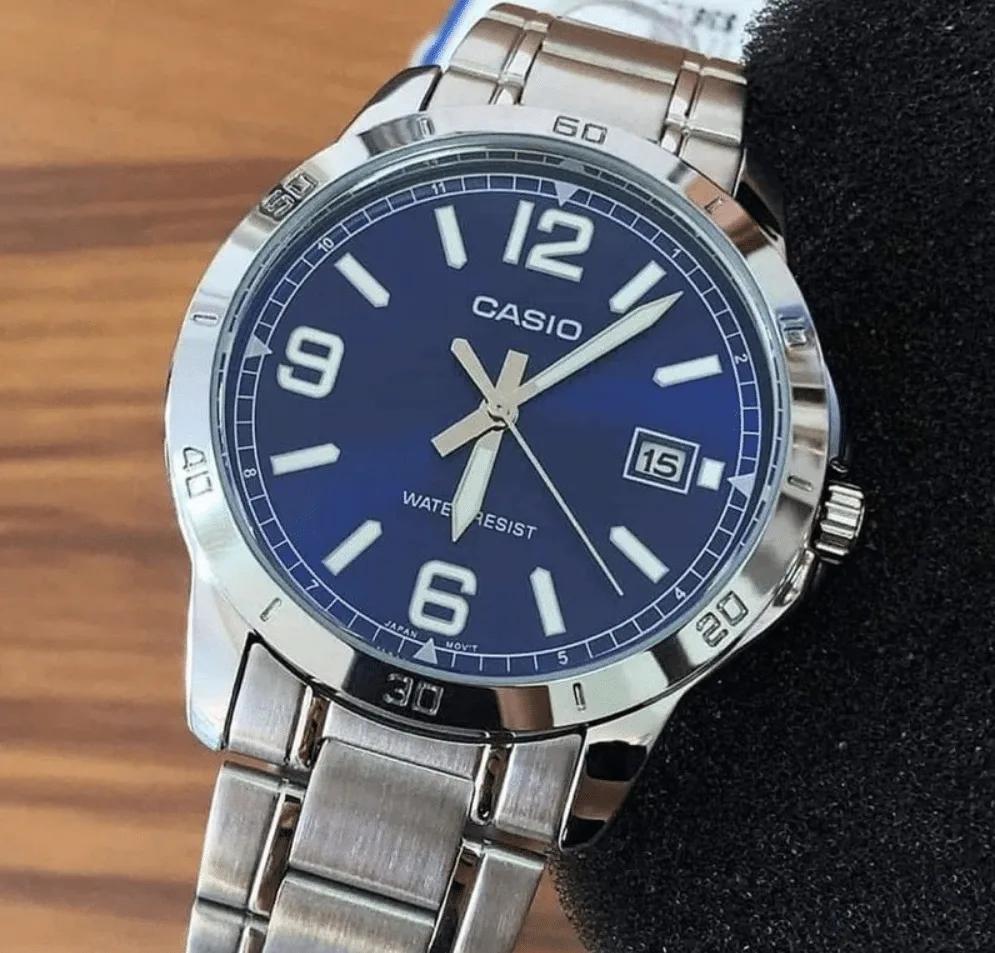 Muški sat Casio- Model: MTP-VOO4D-2BUDF