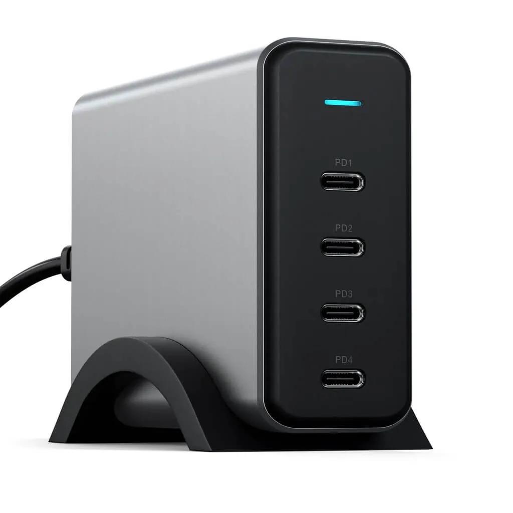 Мощно зарядно от Satechi 165W