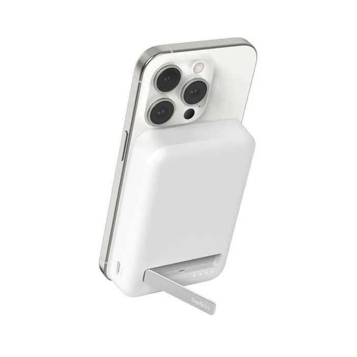 Belkin BoostCharge Pro Magnetic Power Bank with Qi2 15W 10K - White