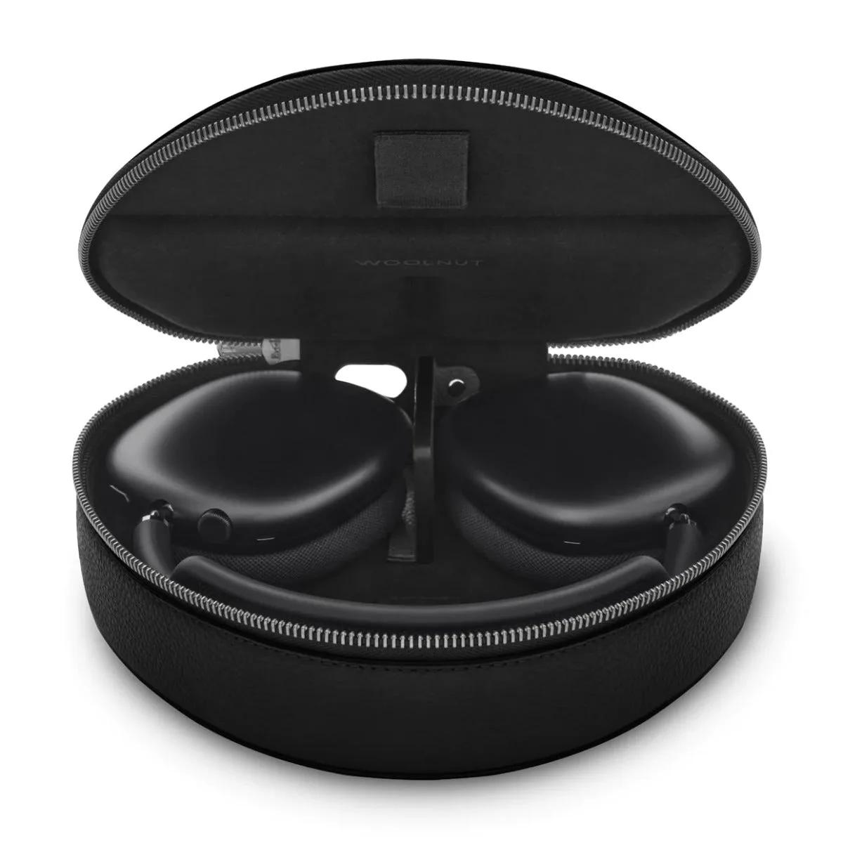 Кожен кейс за AirPods Max от Woolnut - черен