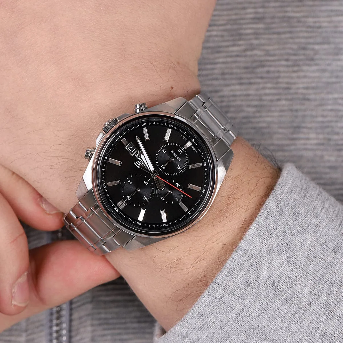 Muški sat Casio Edifice EFV-610D-1AVUEF