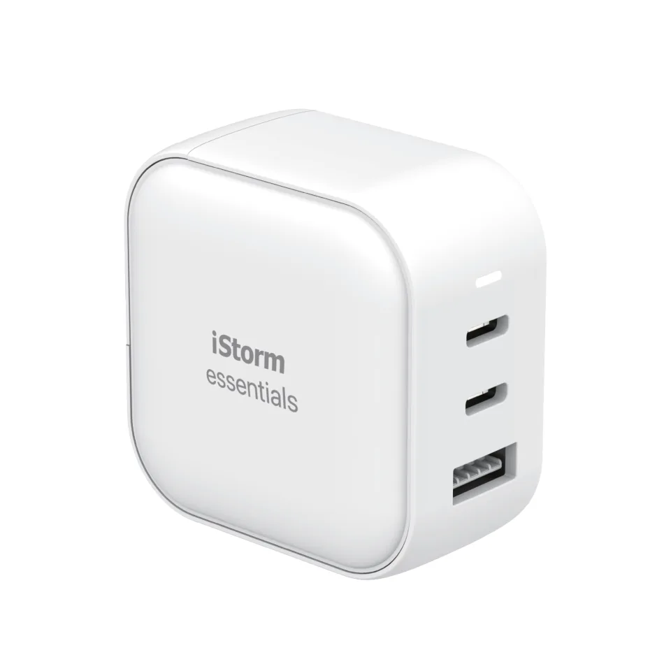 iStorm essentials 65W Power Adapter 2xUSB-C + USB-A EU/UK