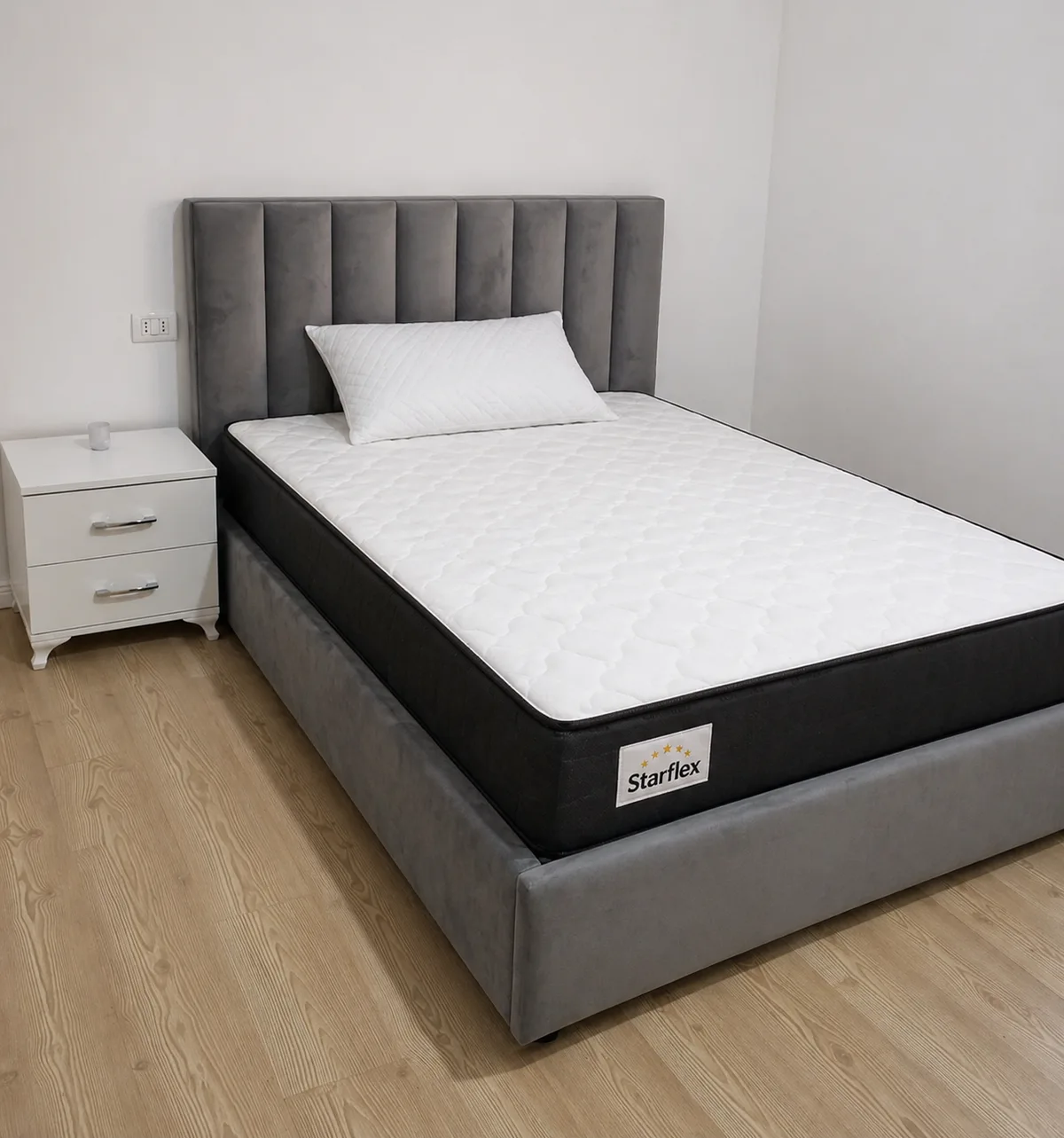 Krevat Comfort – Ngjyre gri (90x190) + Dyshek Starflex 19x90x190cm + Jastëk Komfort 40x60 / Zgare Krevati