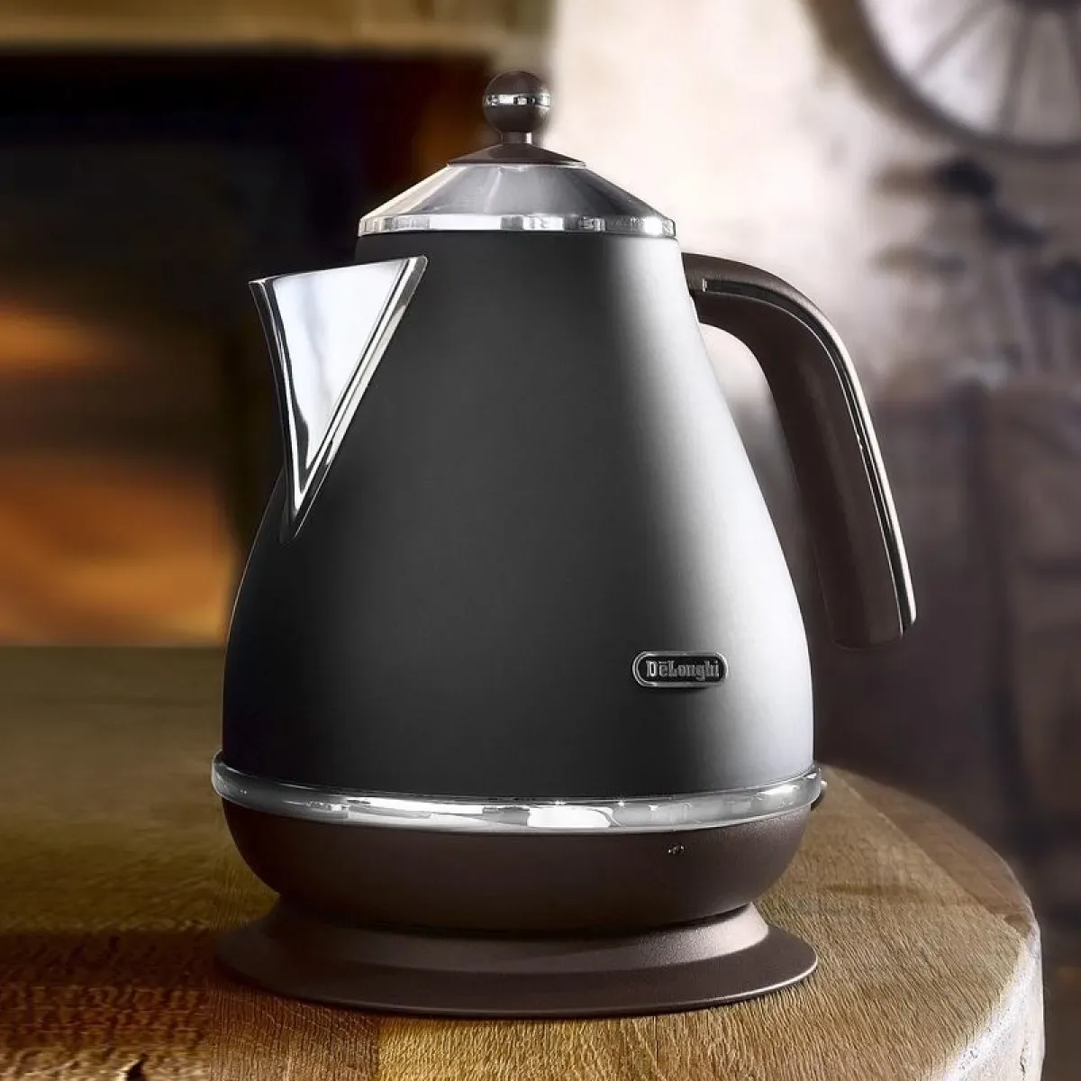 Kuhalo za vodu Delonghi KBOV2001.BK