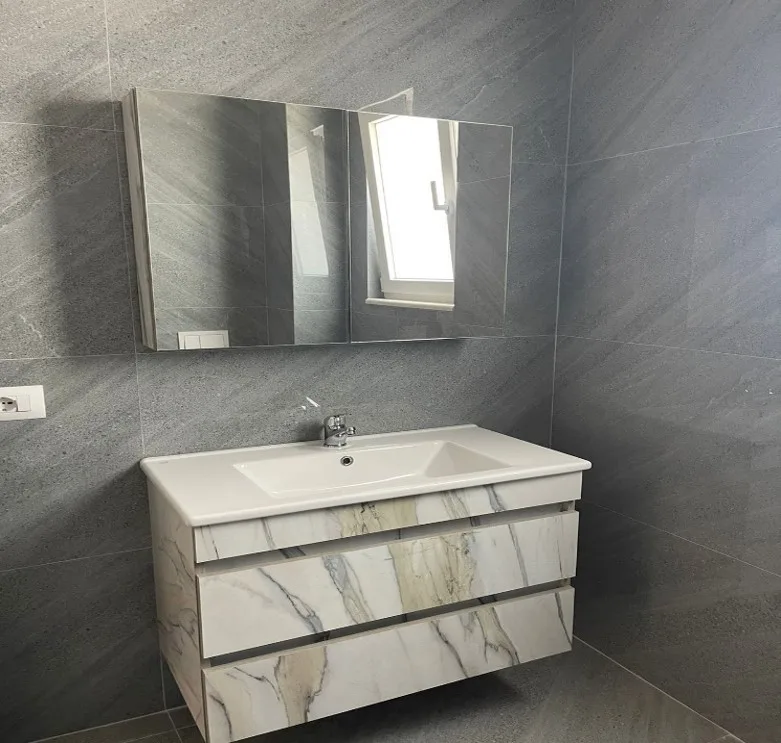 Mobilje Hidrosanitare Modeli FIESTA WHITE GLOSS 60x45cm