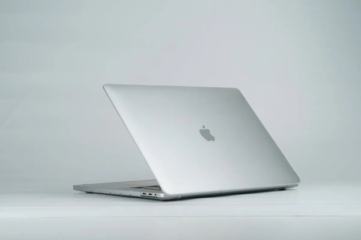 Next One MacBook Pro 16" Retina Display Safeguard Fog Transparent