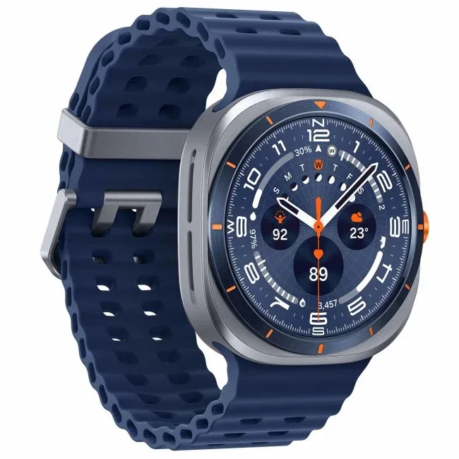 Sat Samsung Galaxy Ultra 2025 LTE 47mm Titanium Blue + poklon DM vaučer 50 KM