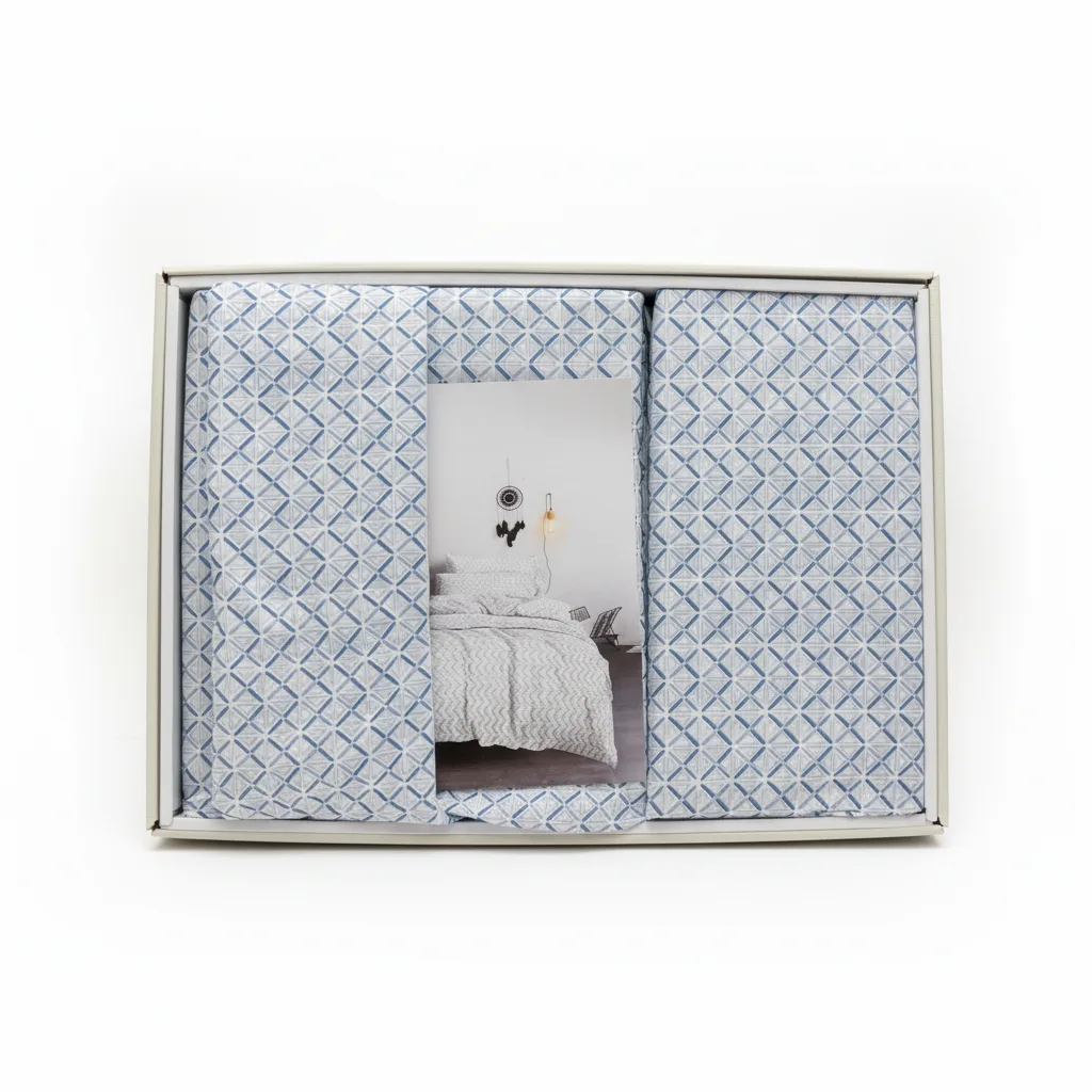 Set Çarçafësh Bamboo Soft D-2 200x220 me Dizajn Gjeometrik Blu